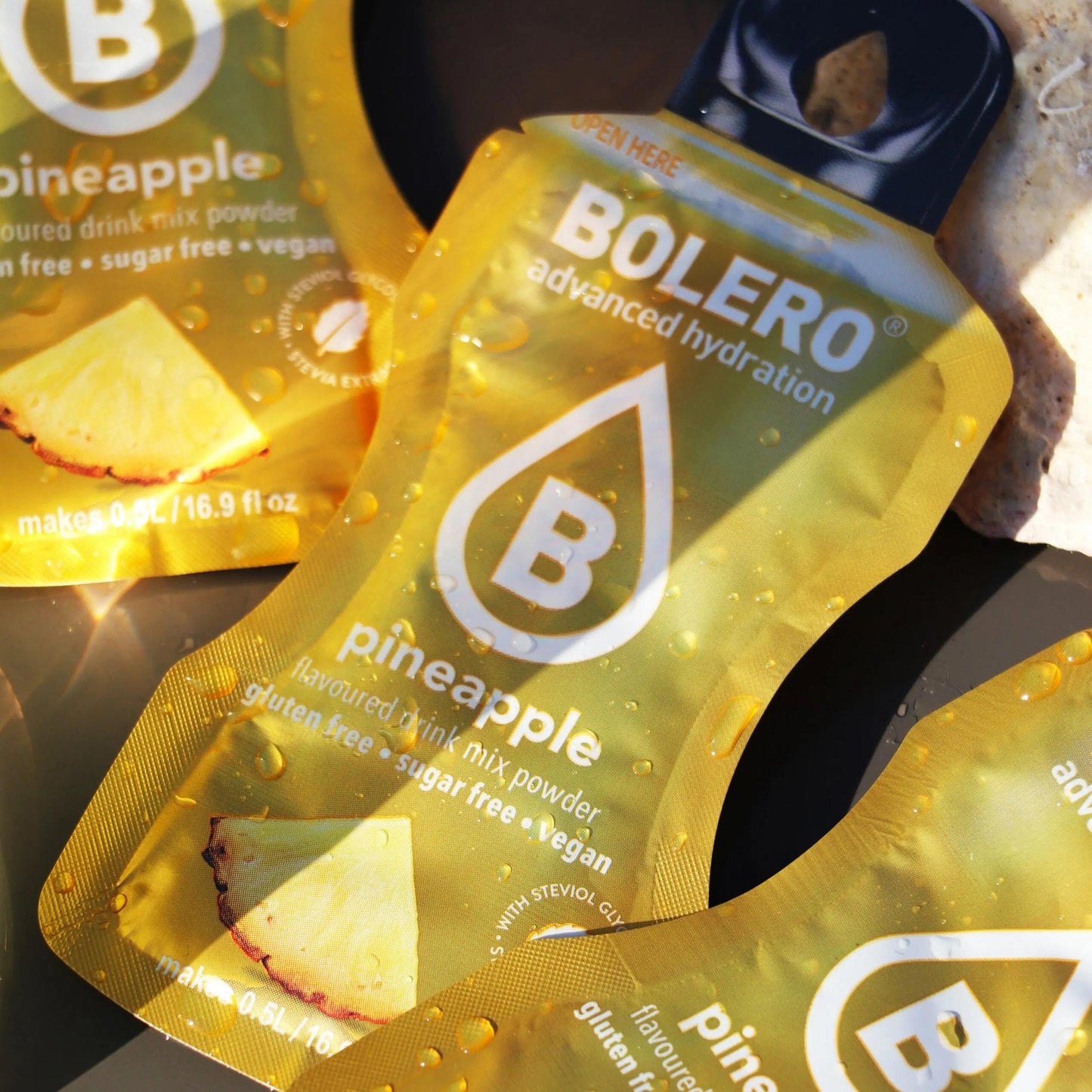 Napój w proszku Bolero Pineapple ze stewią 3 g - 12 szt.