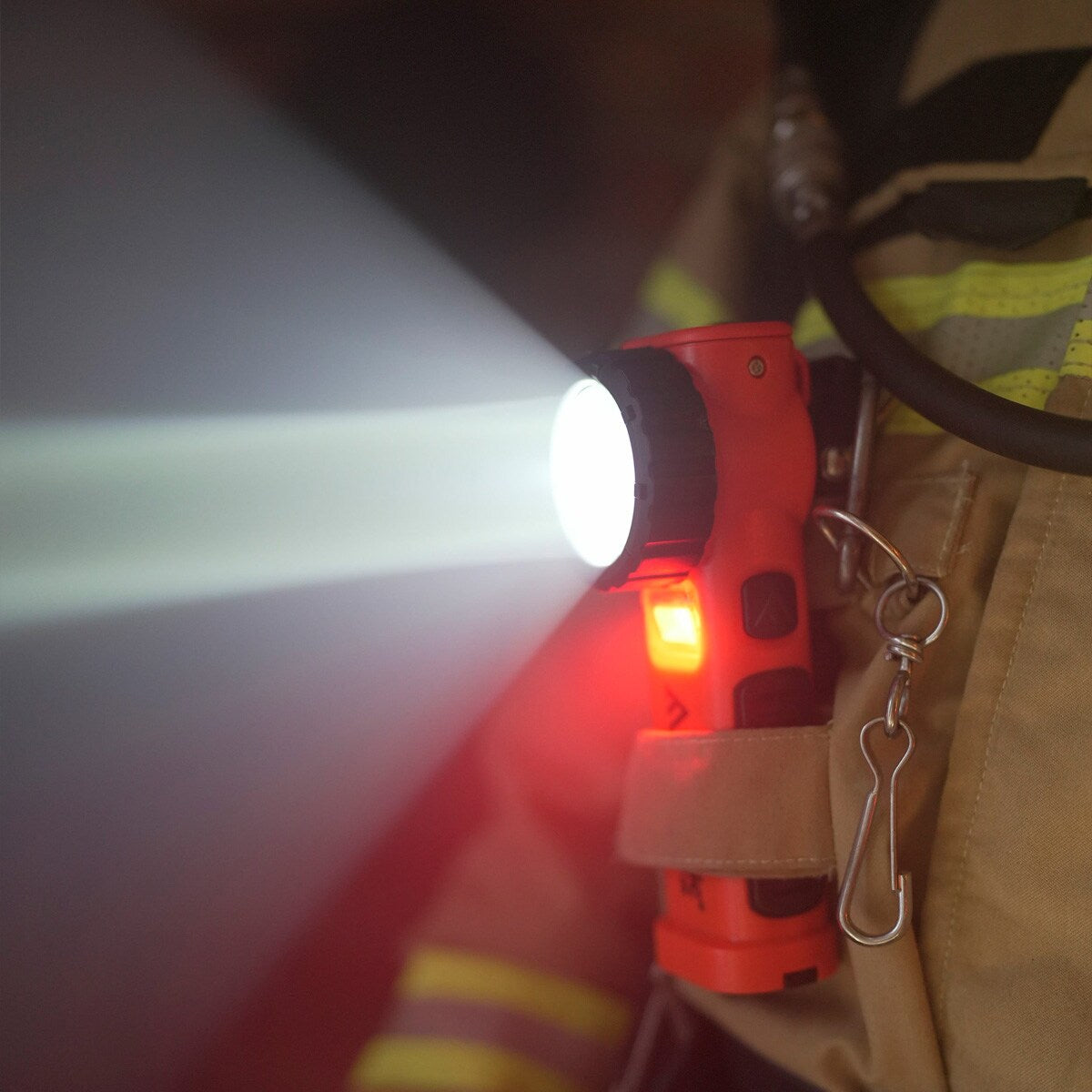 Latarka kątowa Mactronic M-Fire Guardian XR ATEX - 240 lumenów