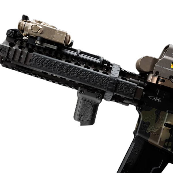 Chwyt przedni Strike Industries Picatinny Angled Vertical Grip Short - Black