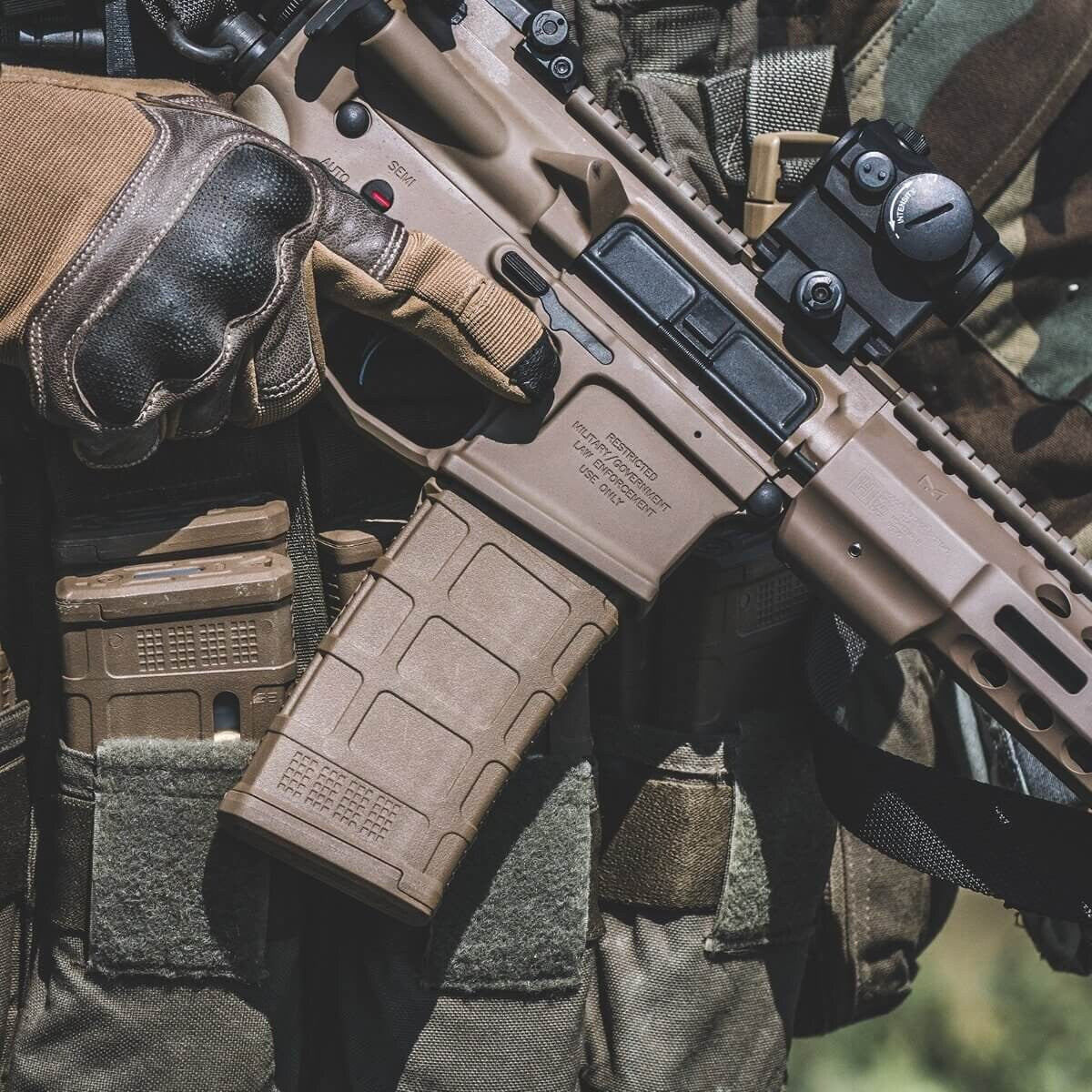 Magazynek 30 nabojowy Magpul PMAG 30 AR/M4 GEN M3 kal. 5.56x45 mm do karabinków AR15/M16/M4 - Tan