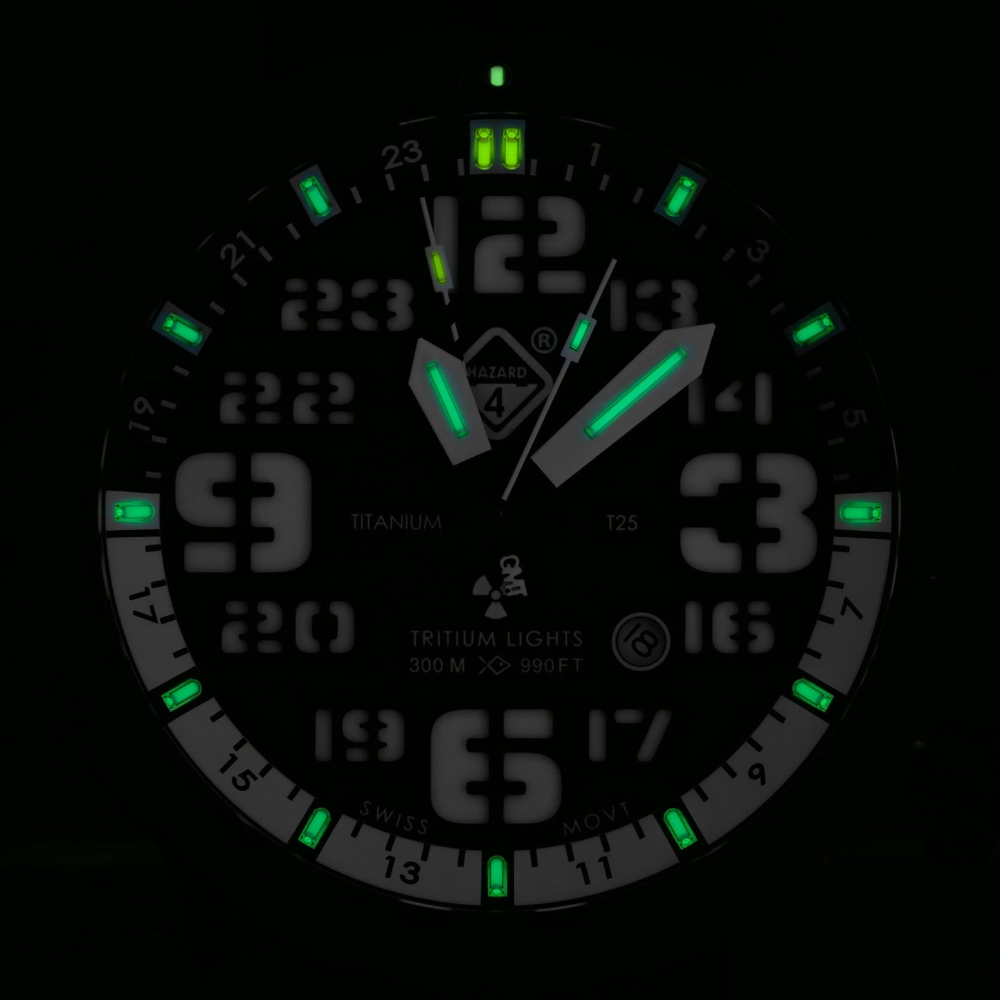 Zegarek Hazard 4 Heavy Water Diver Nightwatch GMT - Black