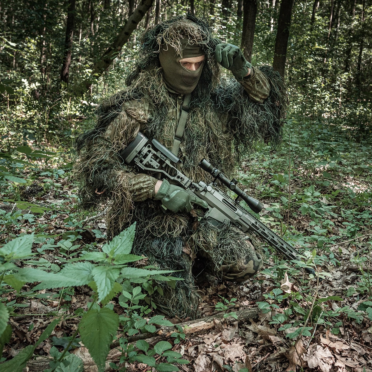 Strój maskujący MFH Ghilie Camo Parka Woodland