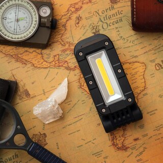 Lampa Olight Swivel Black - 400 lumenów