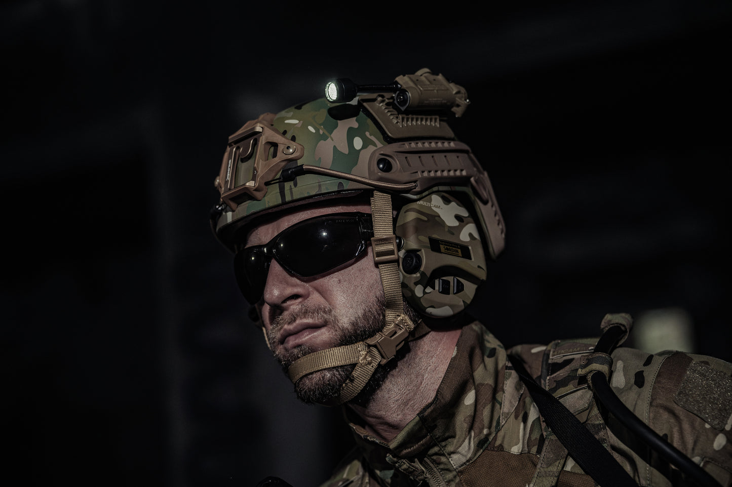 Ochronniki słuchu aktywne Sordin Supreme Pro-X Neckband - MultiCam