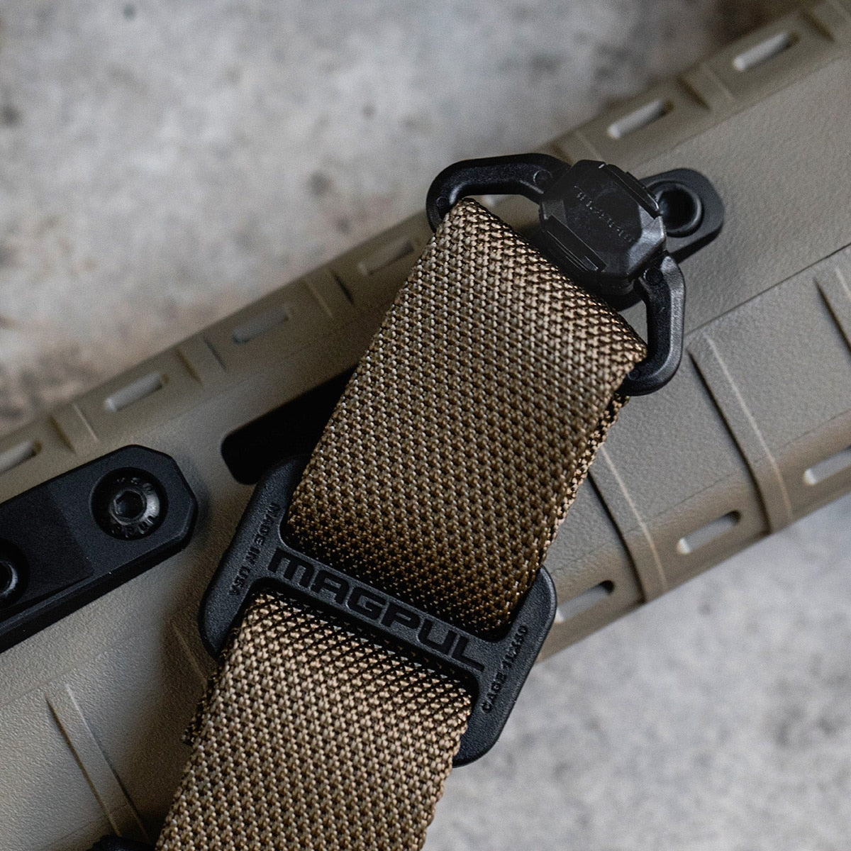 Zawieszenie taktyczne 2-punktowe Magpul MS1 QDM Sling - Coyote