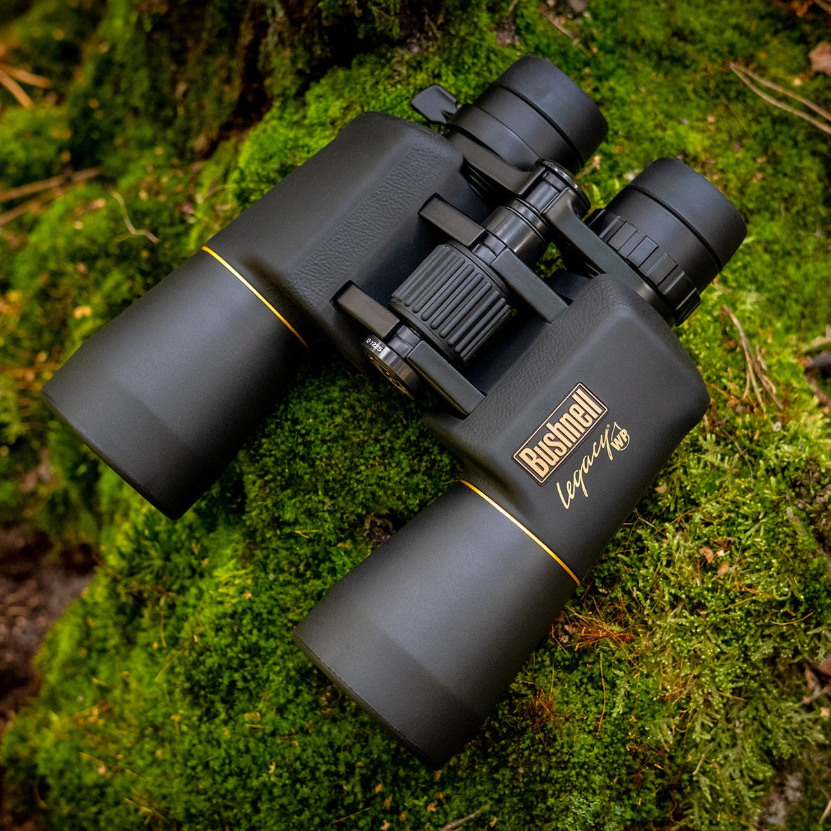 Lornetka wojskowa Bushnell Legacy 10-22x50 WP