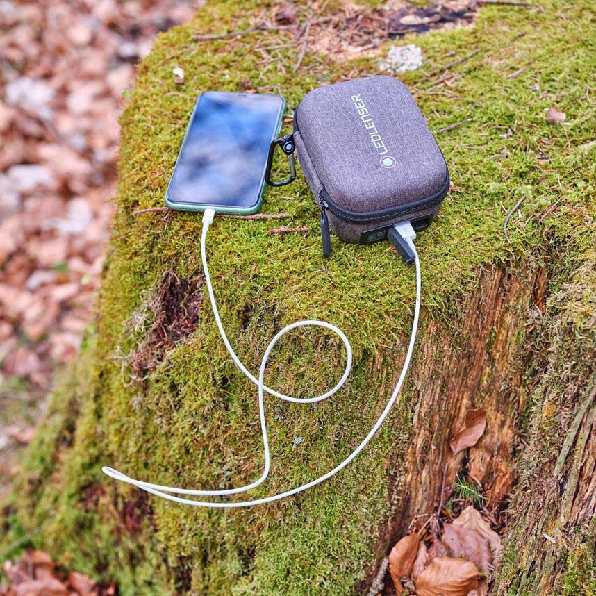 Etui na latarkę Ledlenser Powercase z funkcją powerbanku