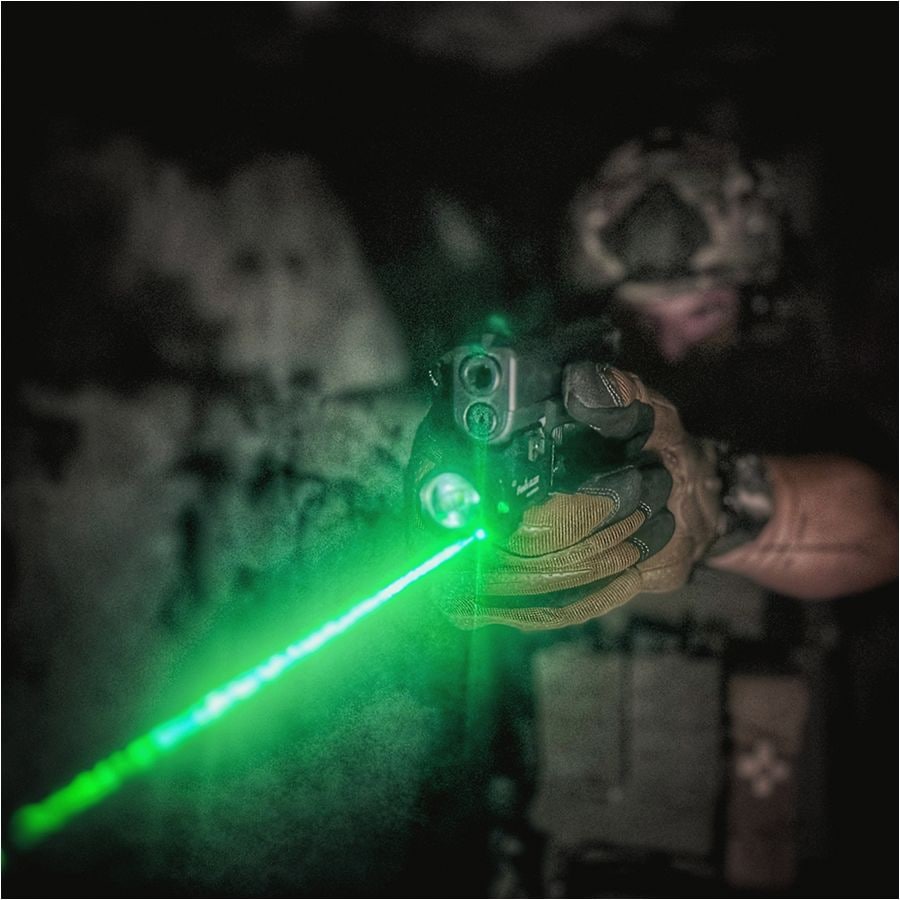Latarka na broń Fenix GL23R - 1200 lumenów