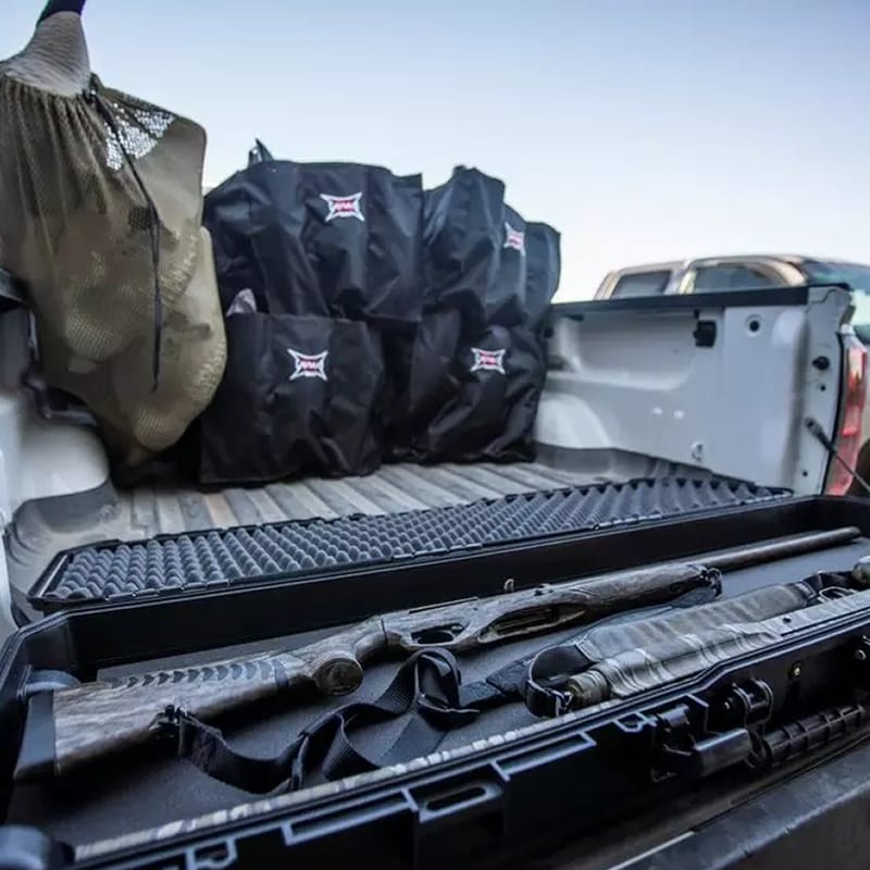 Walizka transportowa na broń Plano All Weather 2 52" Long Gun Case - Black