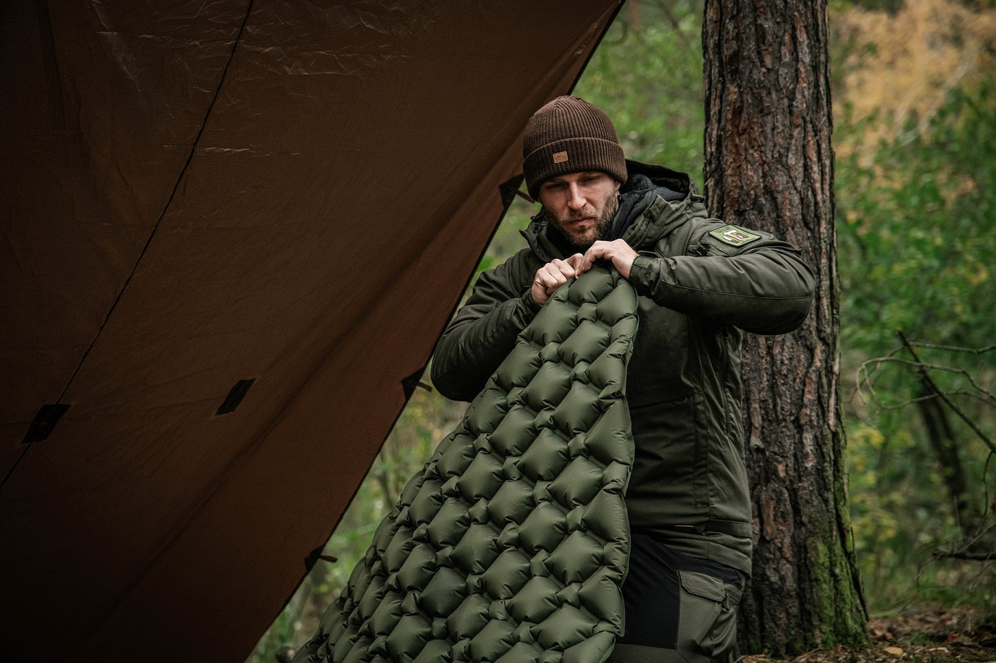 Materac jednoosobowy Badger Outdoor 188 x 58 cm - Olive