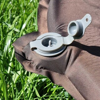 Mata samopompująca Bushmen FIT 640 - Oliwkowa