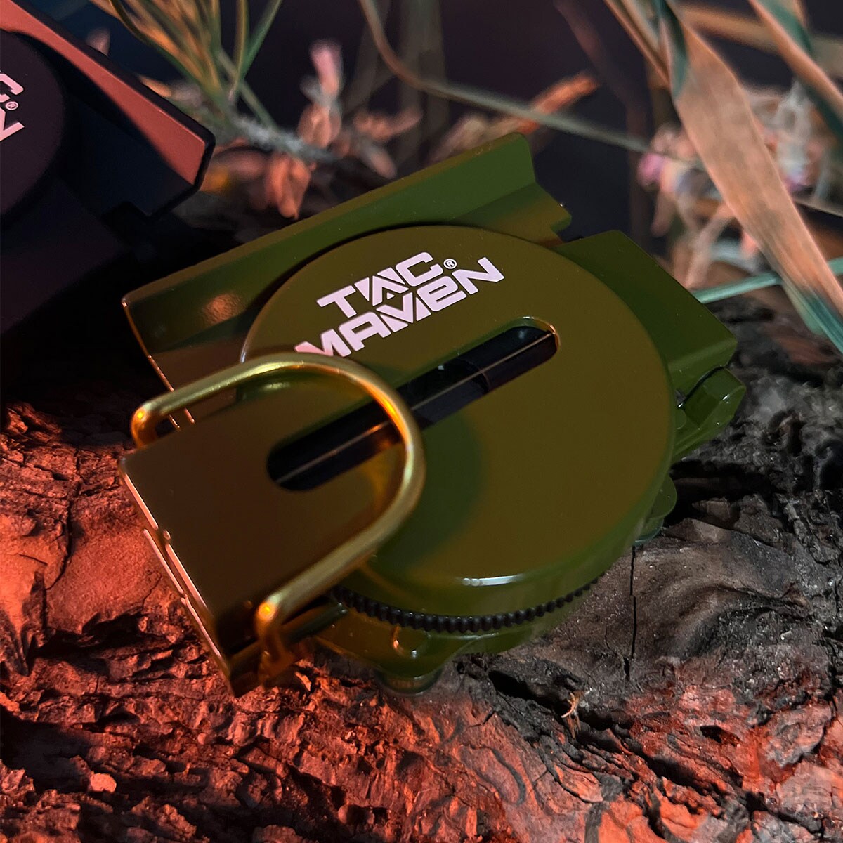 Busola Pentagon Tac Maven Venturer - Olive Green