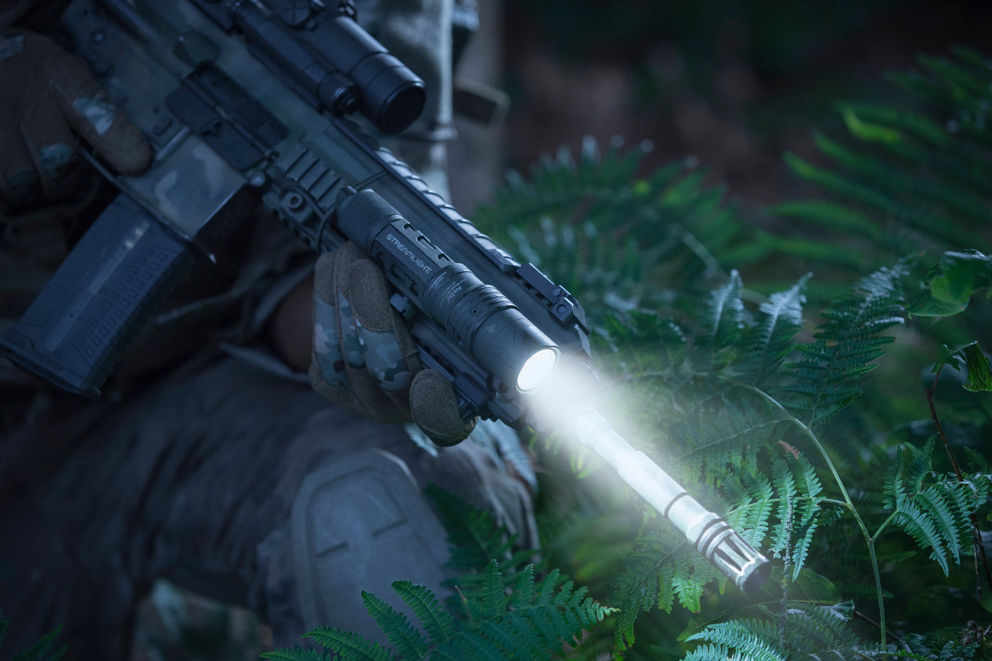 Latarka na broń z celownikiem laserowym Streamlight ProTac Rail Mount HL-X USB - 1000 lumenów