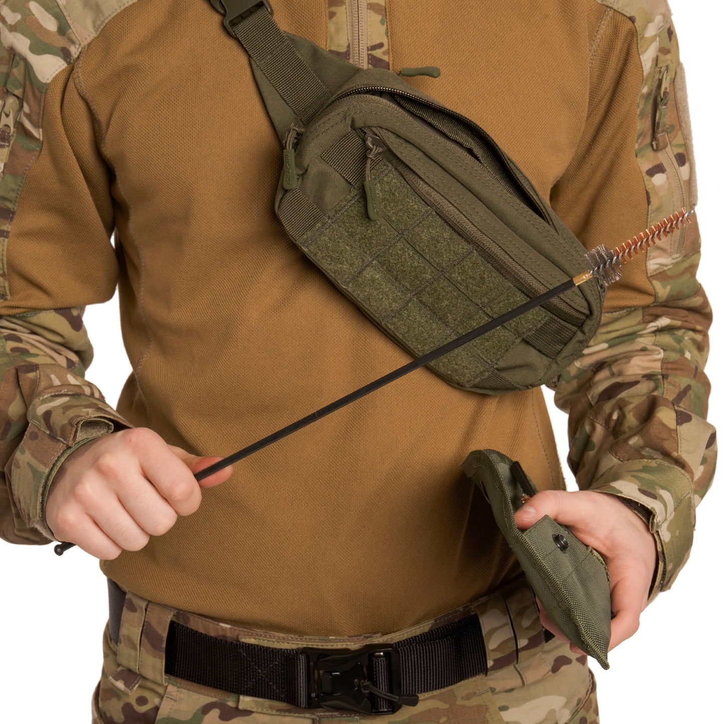 Zestaw Mil-Tec do czyszczenia broni Clean Kit kal. .223 / 5,56 mm - Olive