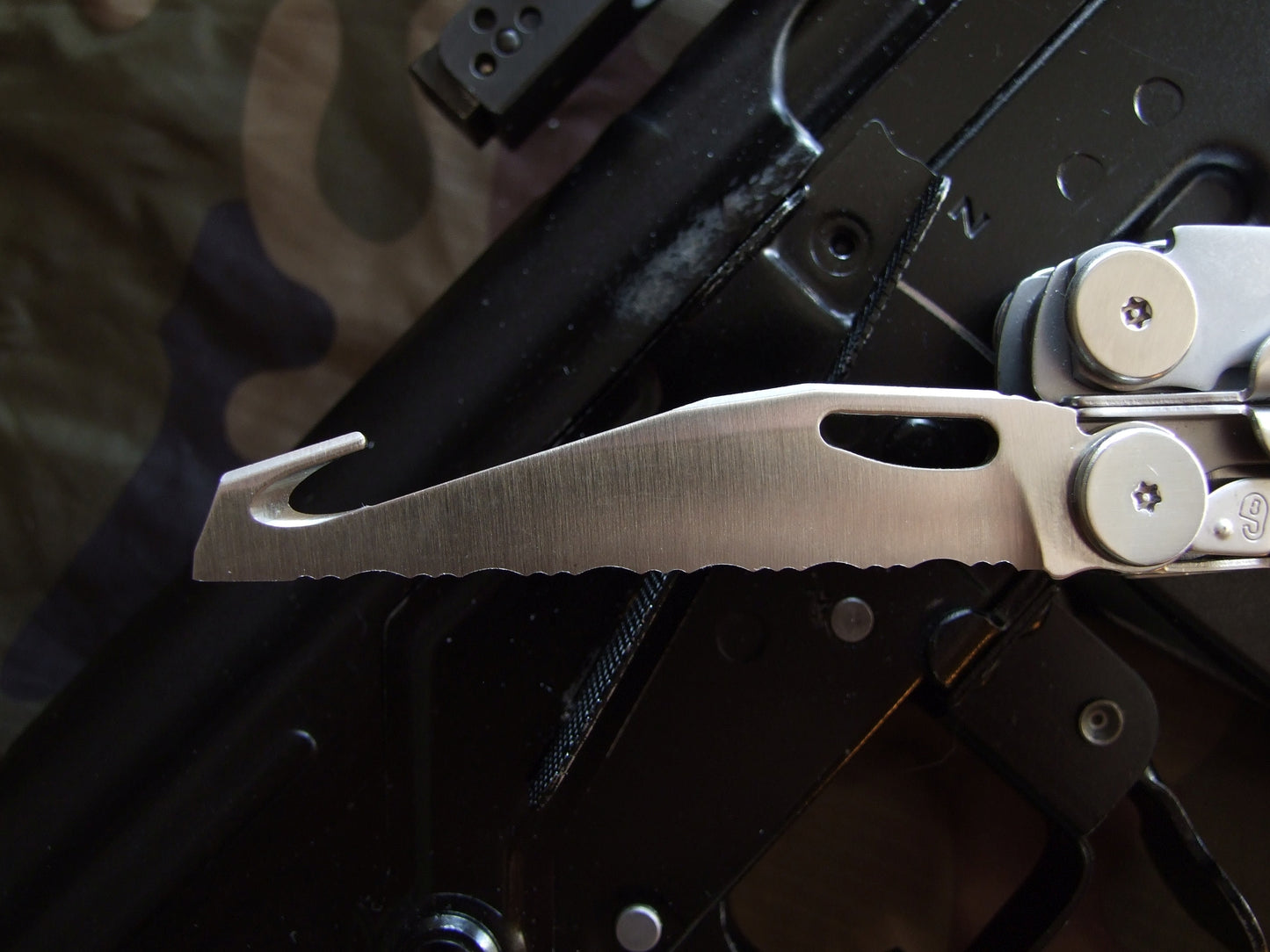 Multitool Leatherman Wave Plus Polish Army z kaburą