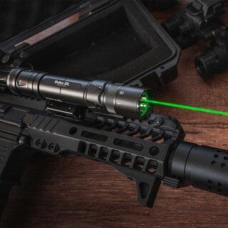 Latarka na broń z celownikiem laserowym Olight Odin GL - 1500 lumenów