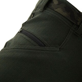 Szorty Carinthia Goldeck - Forest Green