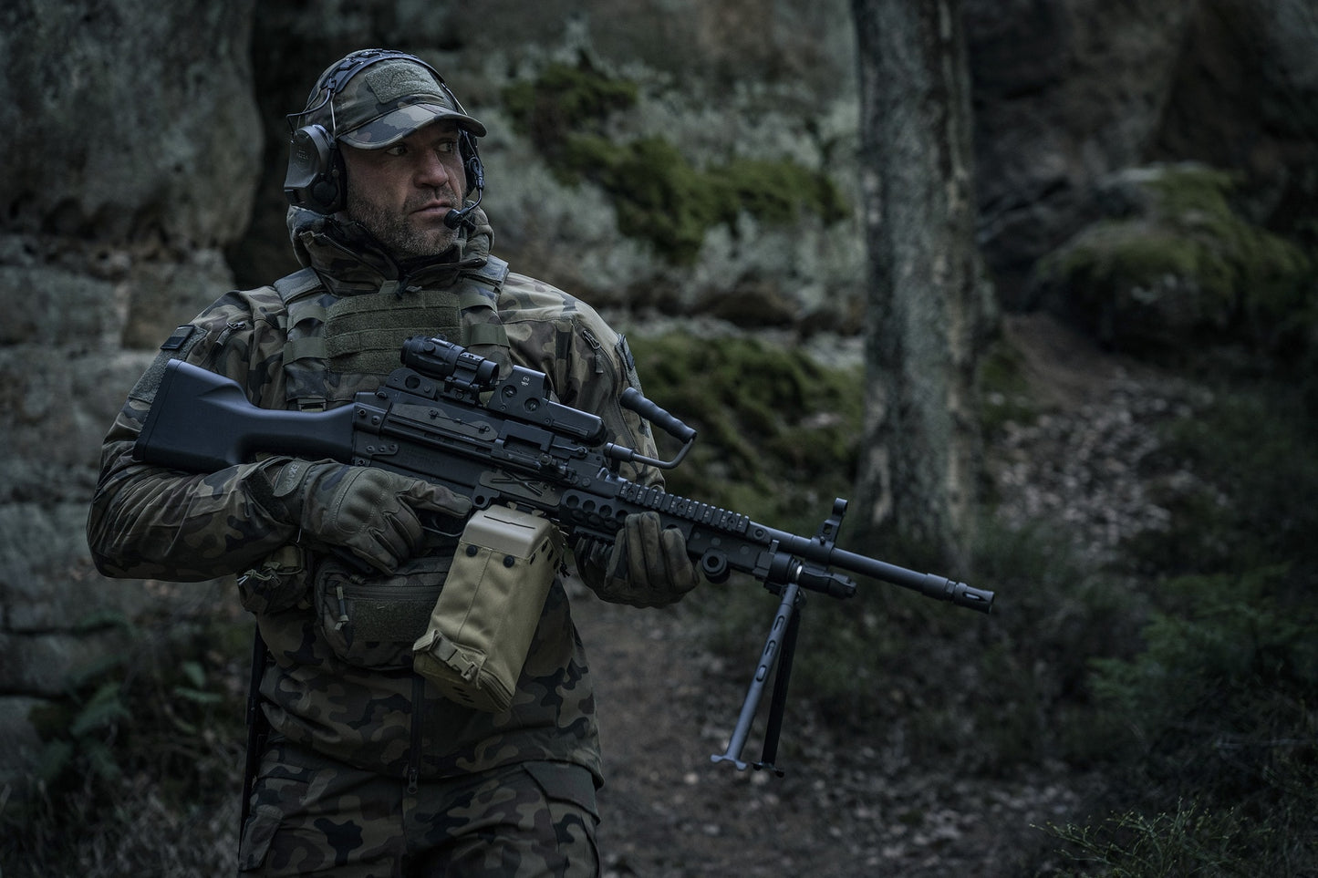 Modułowa kamizelka taktyczna Helikon Guardian Military Set wz.93 Pantera PL Woodland - na płyty L