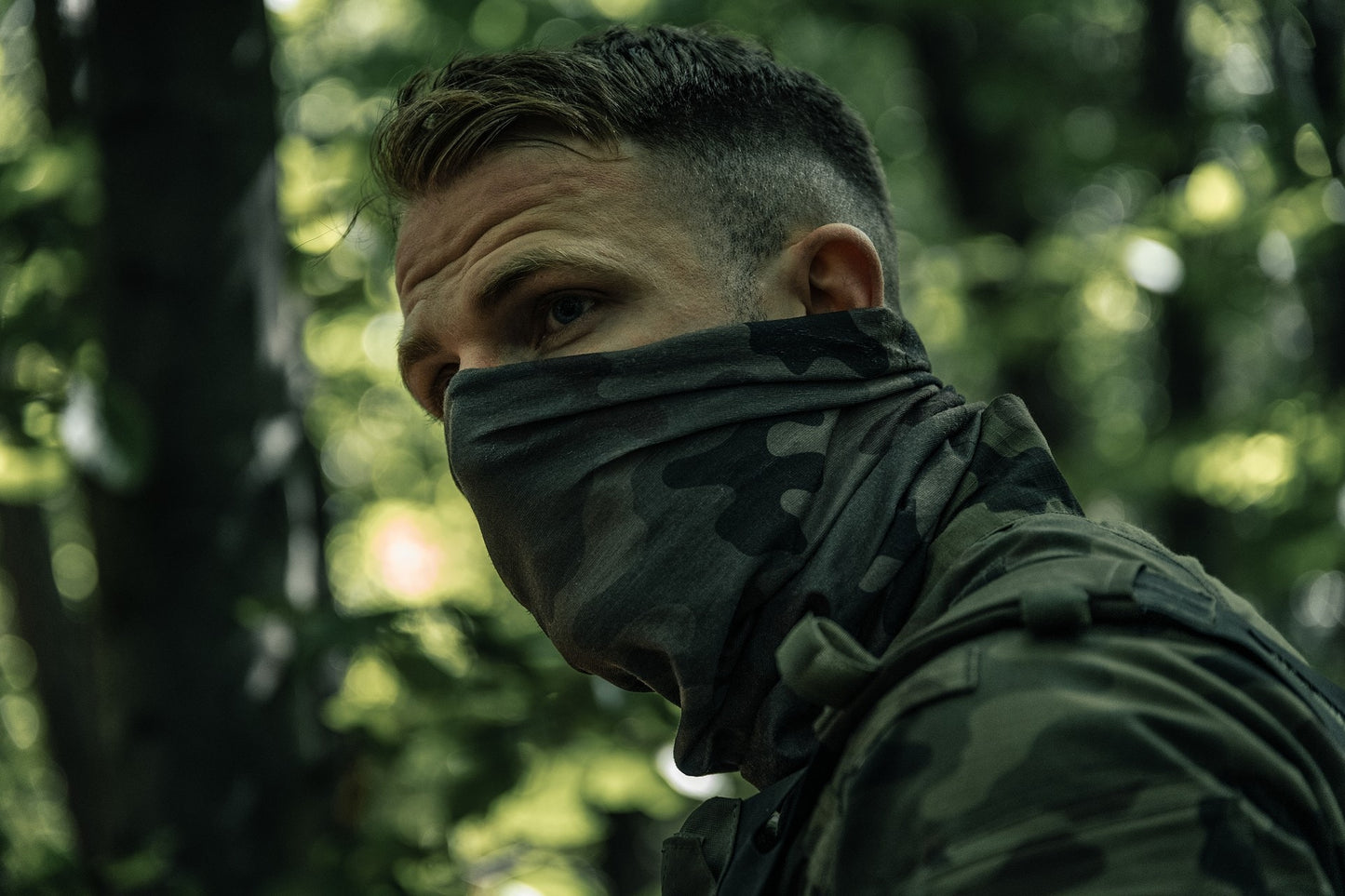 Chusta wielofunkcyjna Mil-Tec - wz.93 Pantera PL Woodland