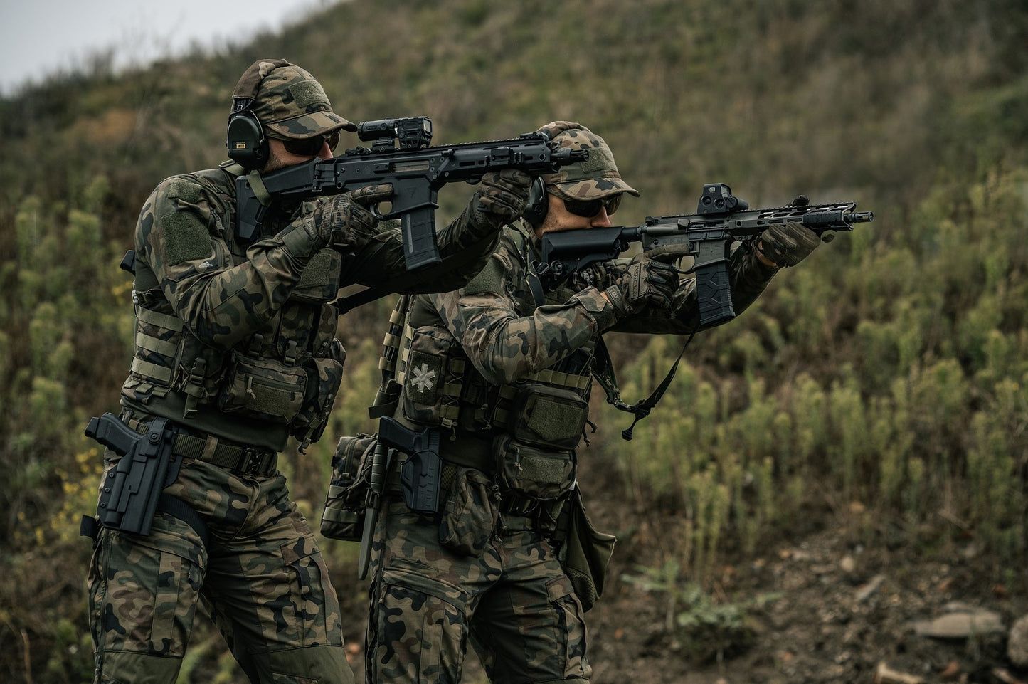 Kamizelka taktyczna Helikon Guardian Recce Chest Rig - wz.93 Pantera PL Woodland