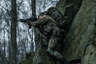 Kamizelka taktyczna Helikon Guardian Recce Chest Rig - wz.93 Pantera PL Woodland