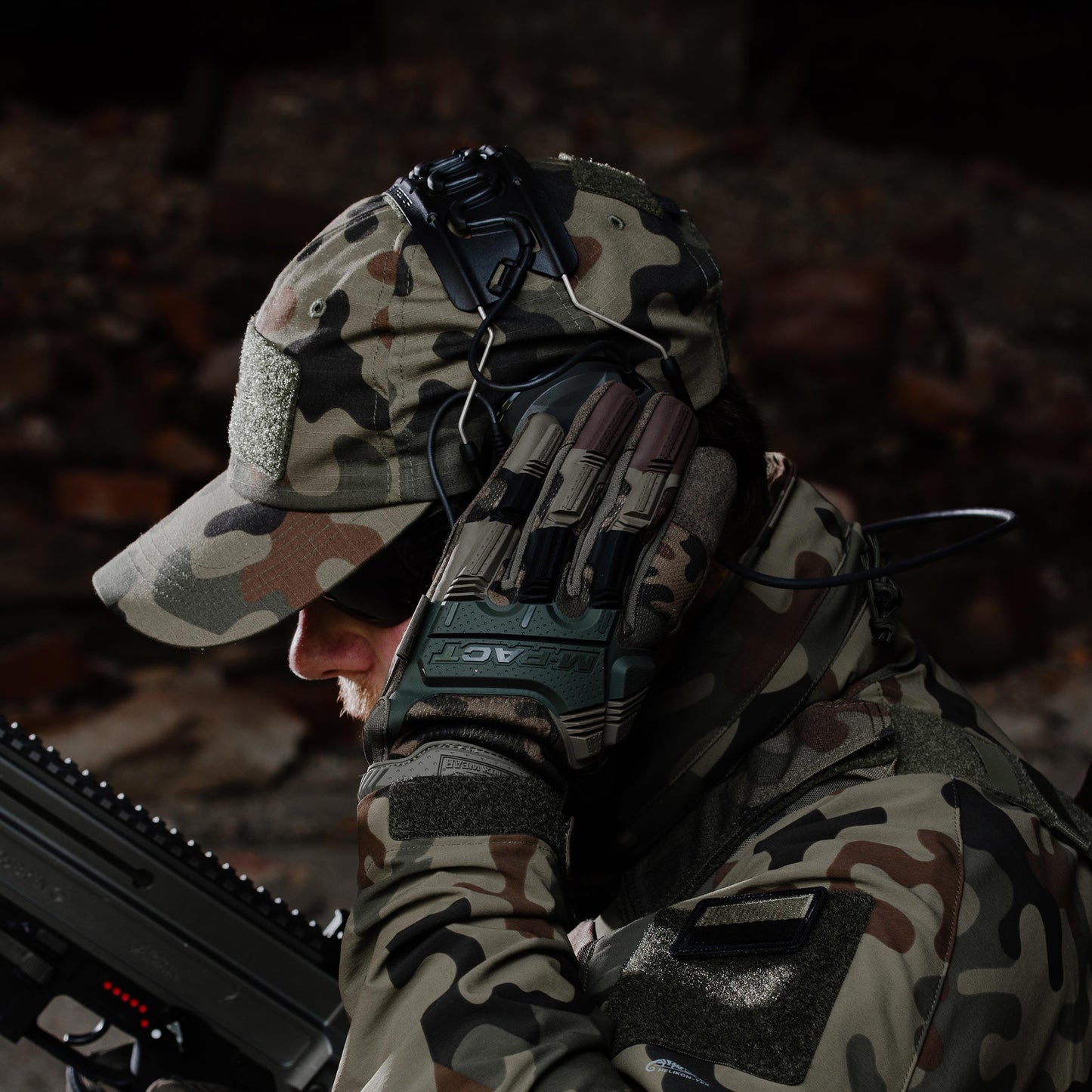 Rękawice taktyczne Mechanix Wear M-Pact - wz.93 Pantera PL Woodland