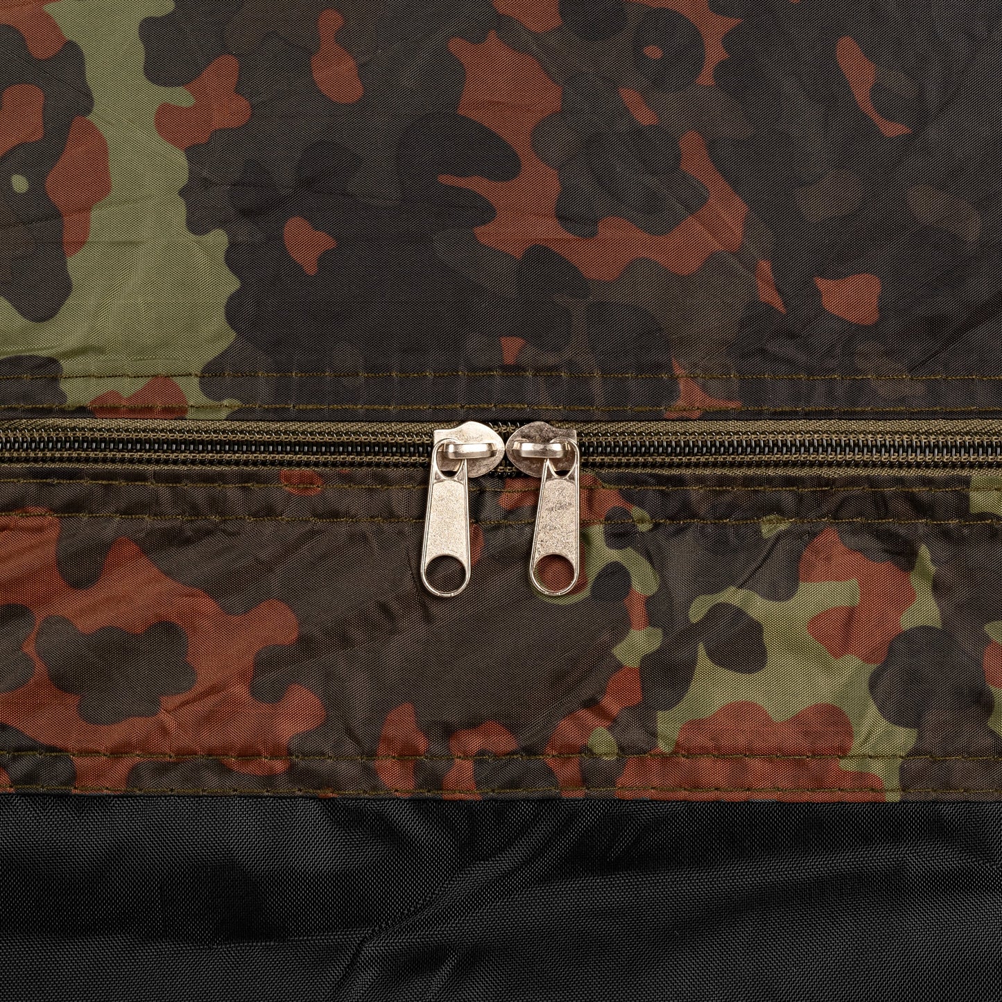 Namiot 1-osobowy norka Mil-Tec Recom - Flecktarn