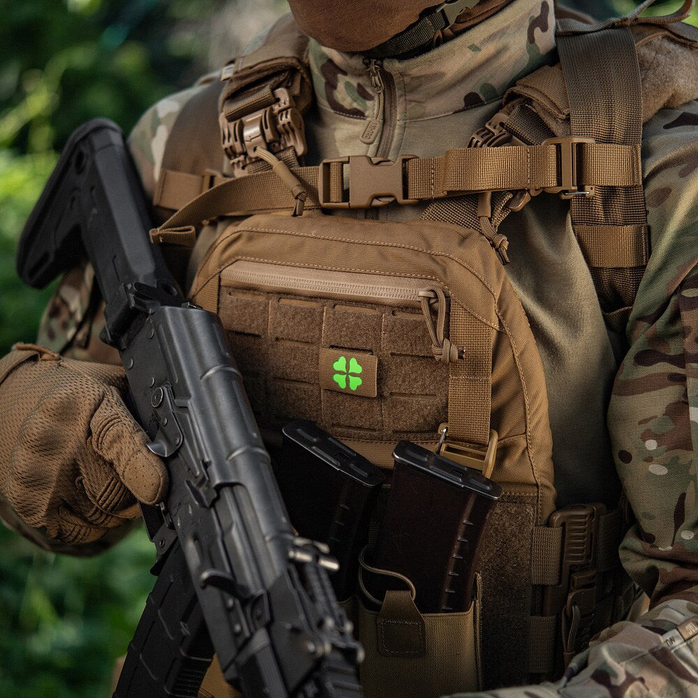 Naszywka M-Tac MOLLE Koniczyna - Coyote