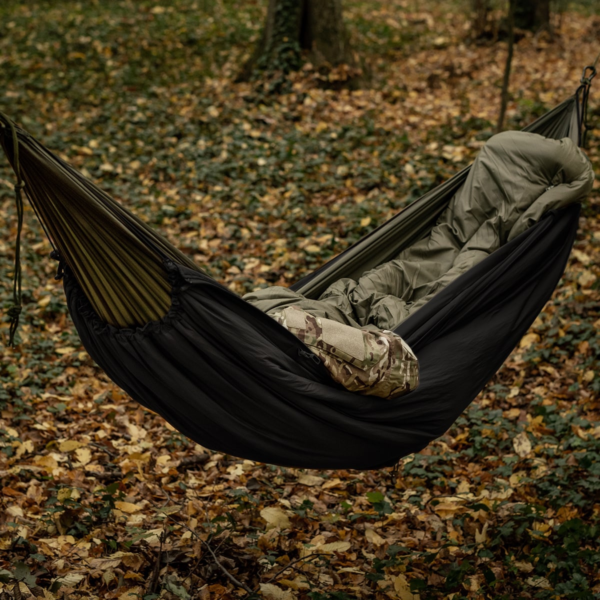 Ponczo Helikon Swagman Roll Climashield Apex z funkcją śpiwora - Black