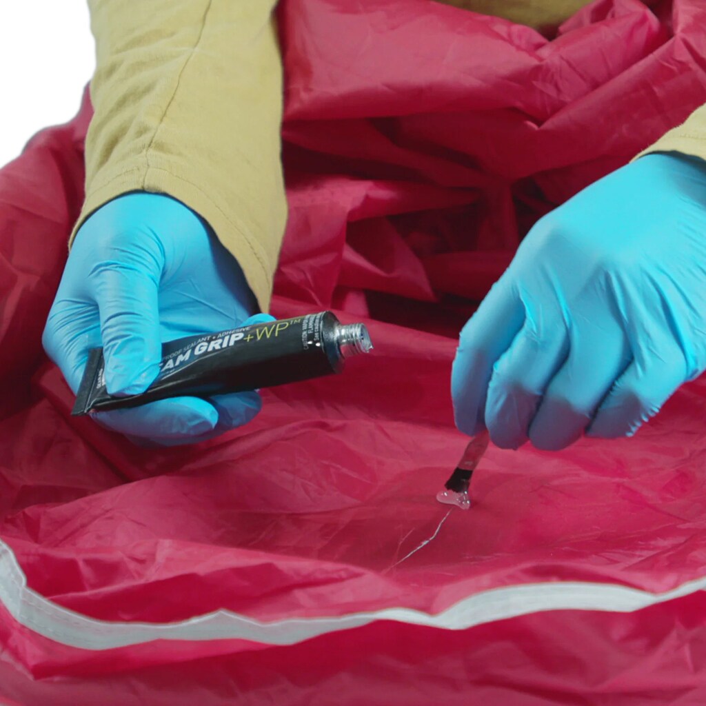 Zestaw naprawczy Gear Aid Seam Grip + WP Waterproof 28 g