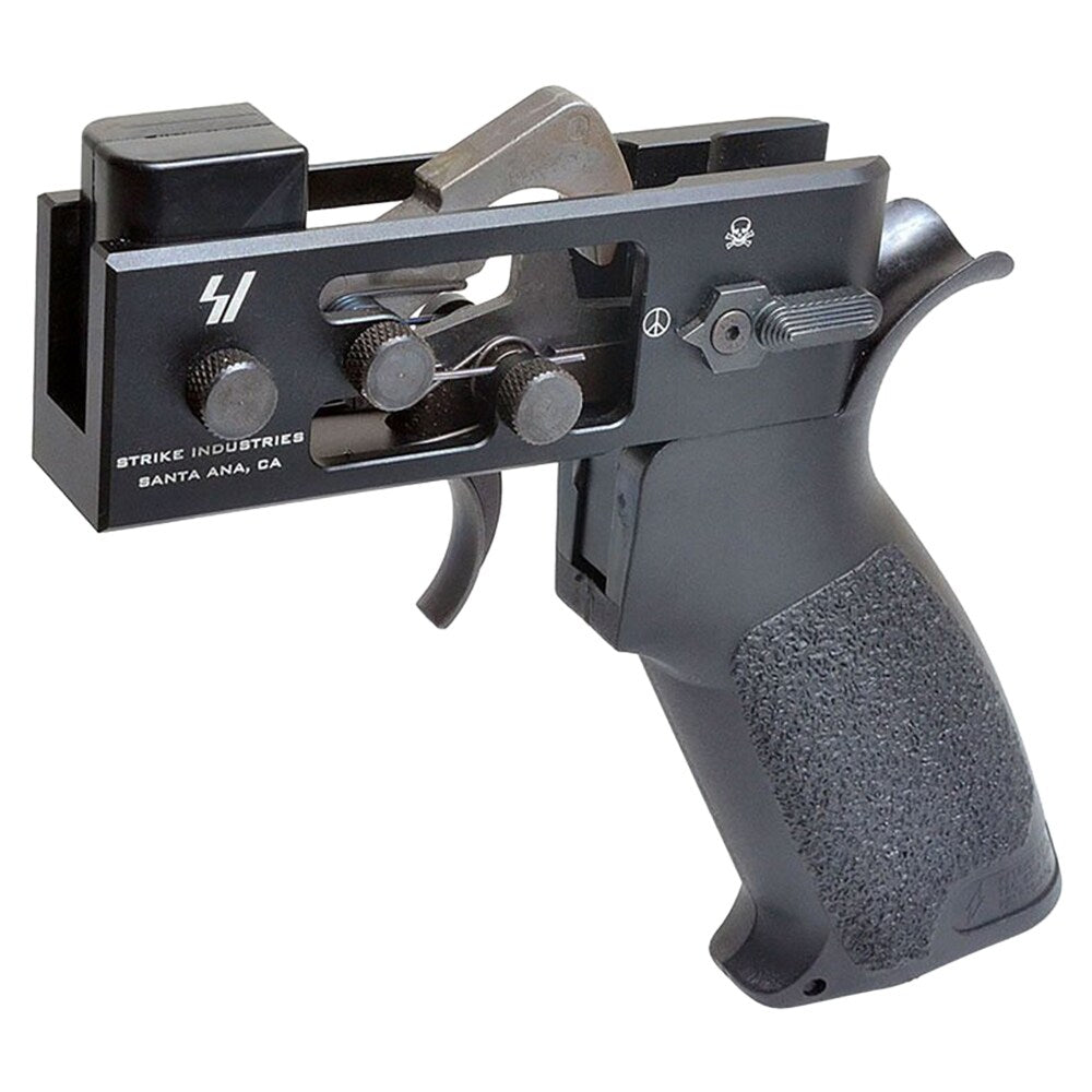 Testowa komora spustowa Strike Industries Trigger Hammer Jig do karabinków AR