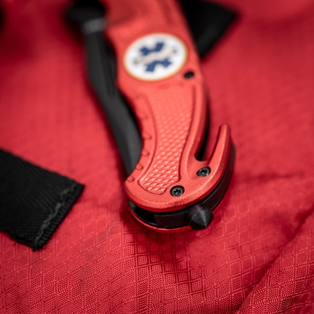 Nóż składany ratowniczy Mil-Tec Rescue Red