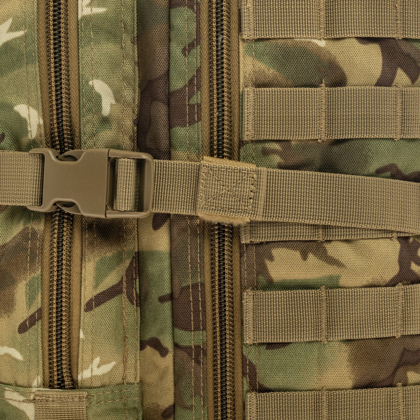 Plecak Mil-Tec Assault Pack Large 36 l - Arid MC Camo