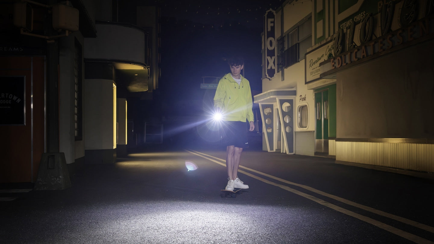 Latarka Olight Arkpro Lite Cool White Matte Black - 1200 lumenów