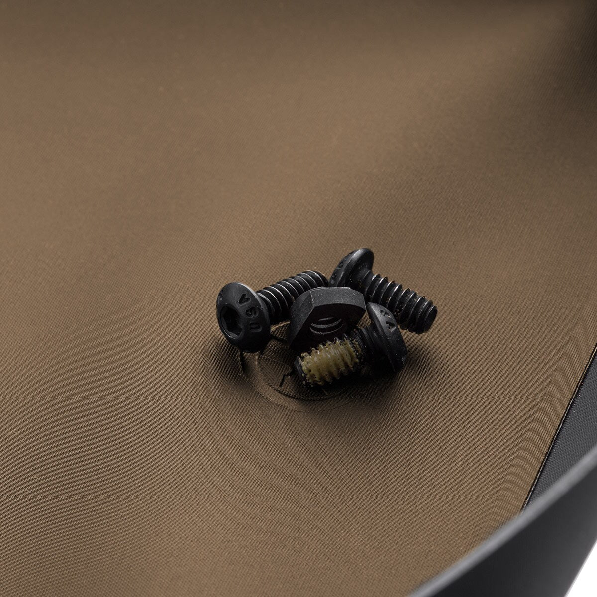 Mata serwisowa Magpul Daka Magnetic Field Tray Large - Flat Dark Earth