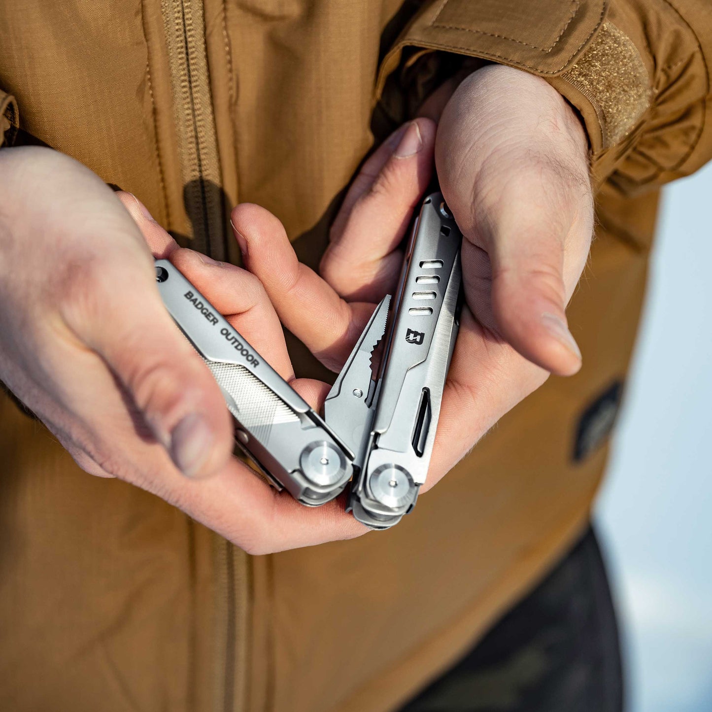Multitool Badger Outdoor Fang