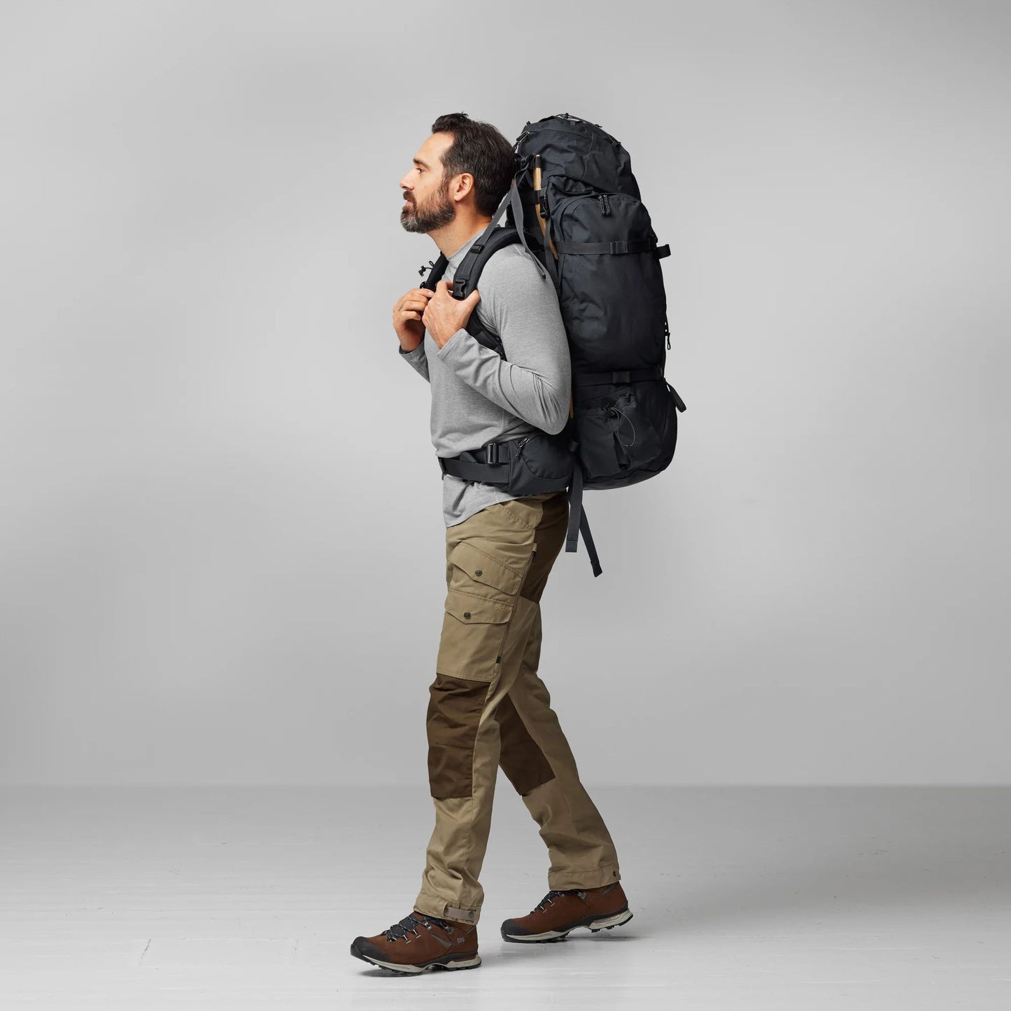 Plecak Fjallraven Kajka M/L 65 l - Coal Black