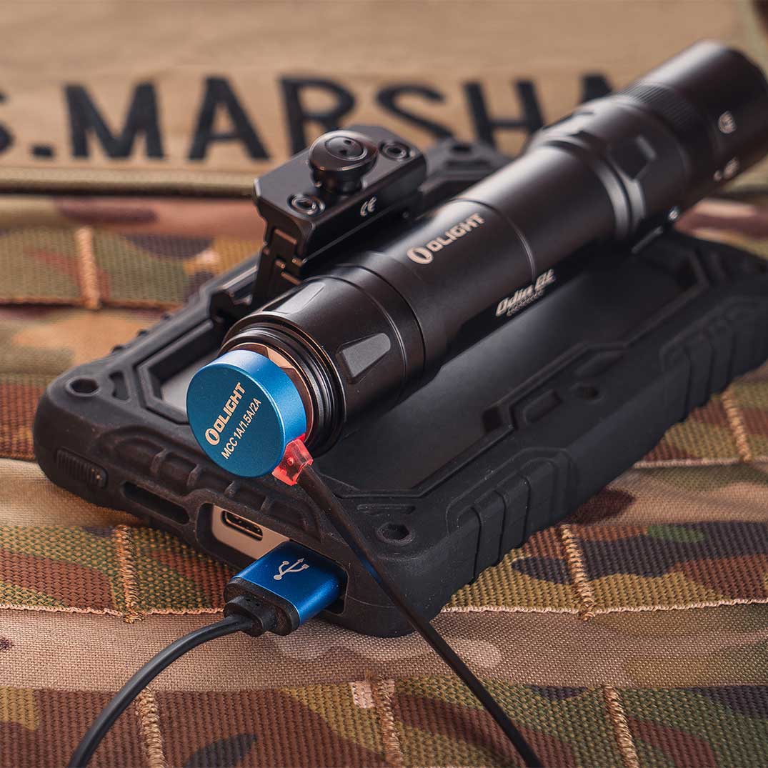 Latarka na broń z celownikiem laserowym Olight Odin GL - 1500 lumenów