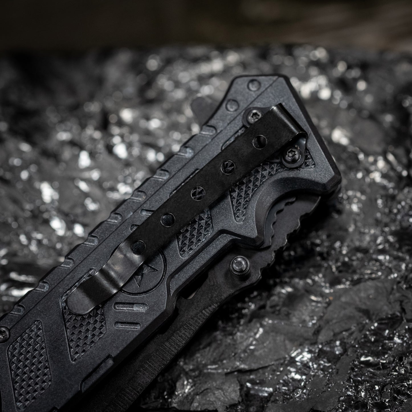 Nóż składany ratowniczy Mil-Tec Star Black