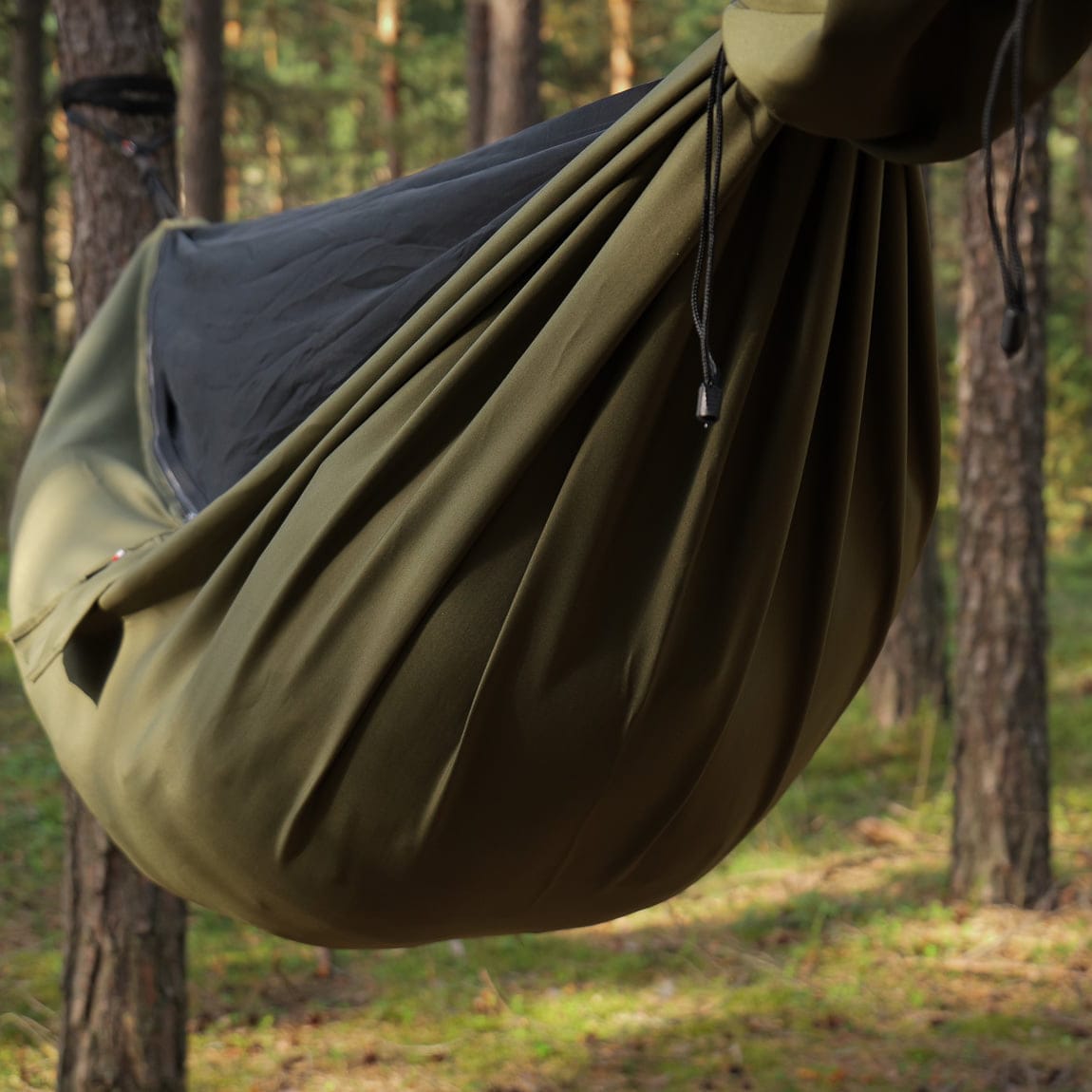Hamak obozowy TigerWood Niedźwiedź Olive - z moskitierą