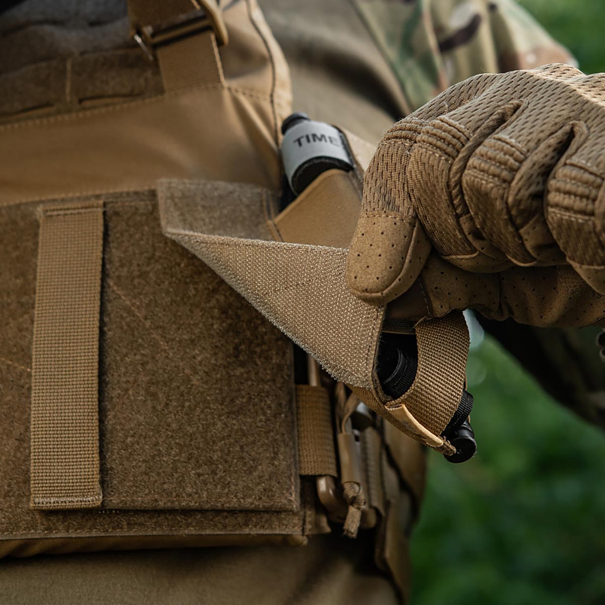 Ładownica z rzepem M-Tac na stazę taktyczną Gen. 5 - Coyote