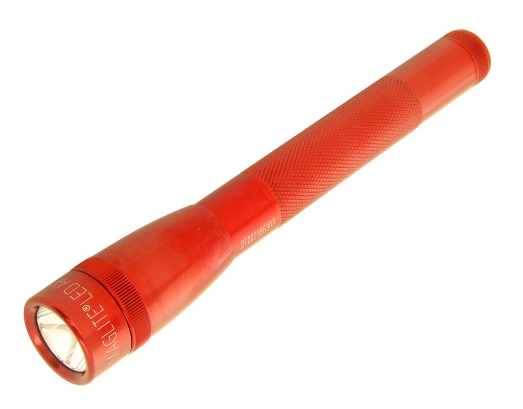 Latarka Maglite Mini LED 2xAA Czerwona - 68 lumenów