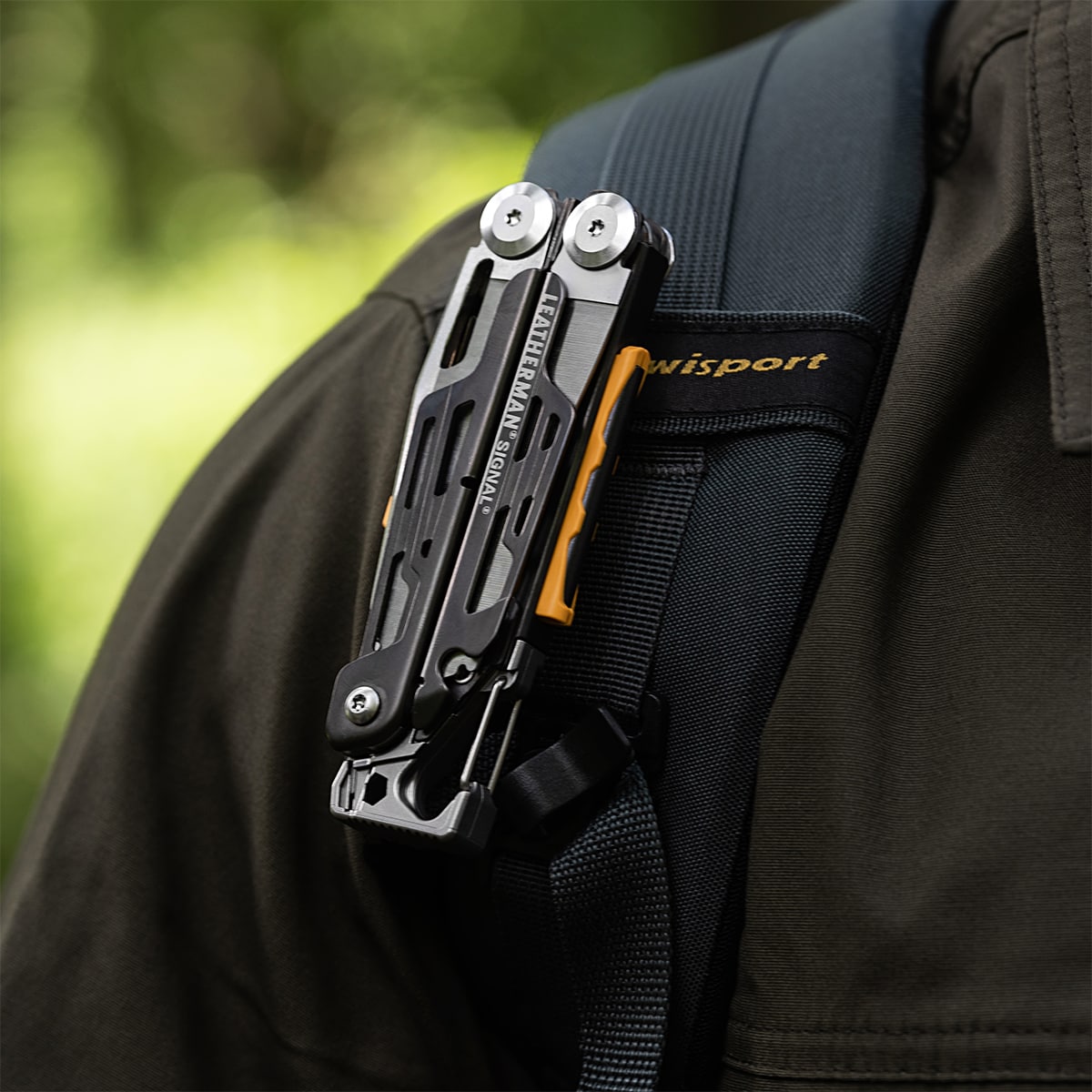 Multitool Leatherman Signal z kaburą