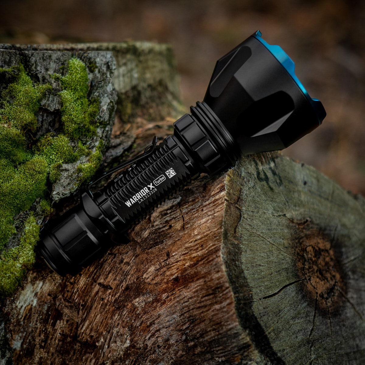 Latarka taktyczna Olight Warrior X Turbo Black - 1100 lumenów
