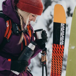 Termos Stanley Legendary Classic 0,75 l - Matte Black Pebble