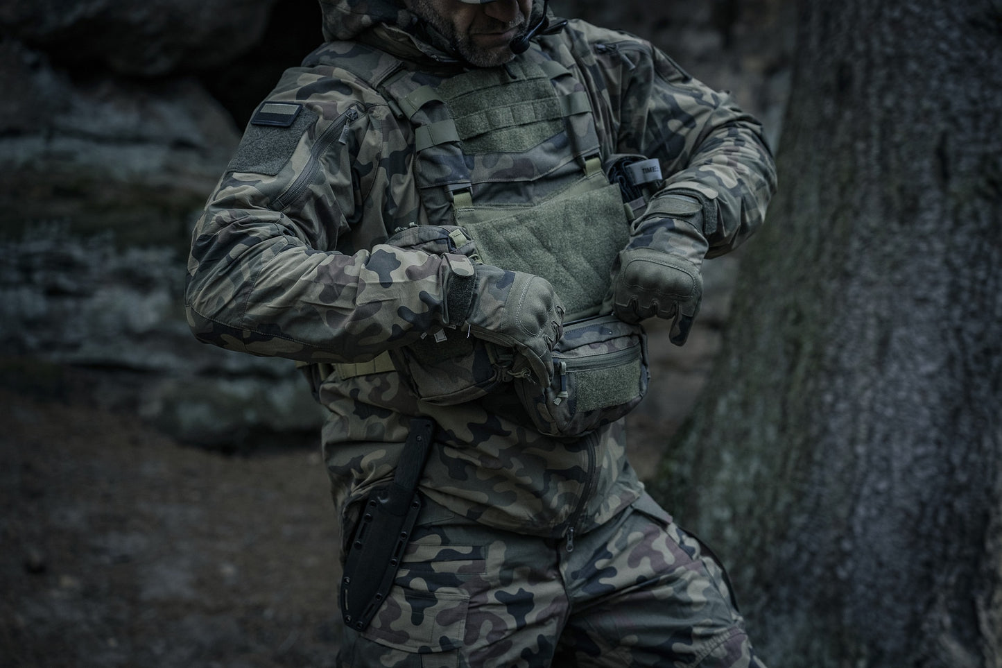 Modułowa kamizelka taktyczna Helikon Guardian Military Set wz.93 Pantera PL Woodland - na płyty M