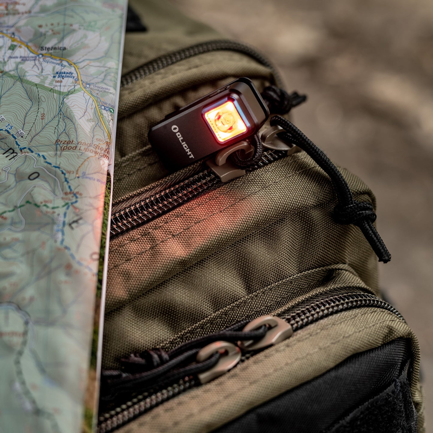 Latarka akumulatorowa Olight Oclip - 300 lumenów