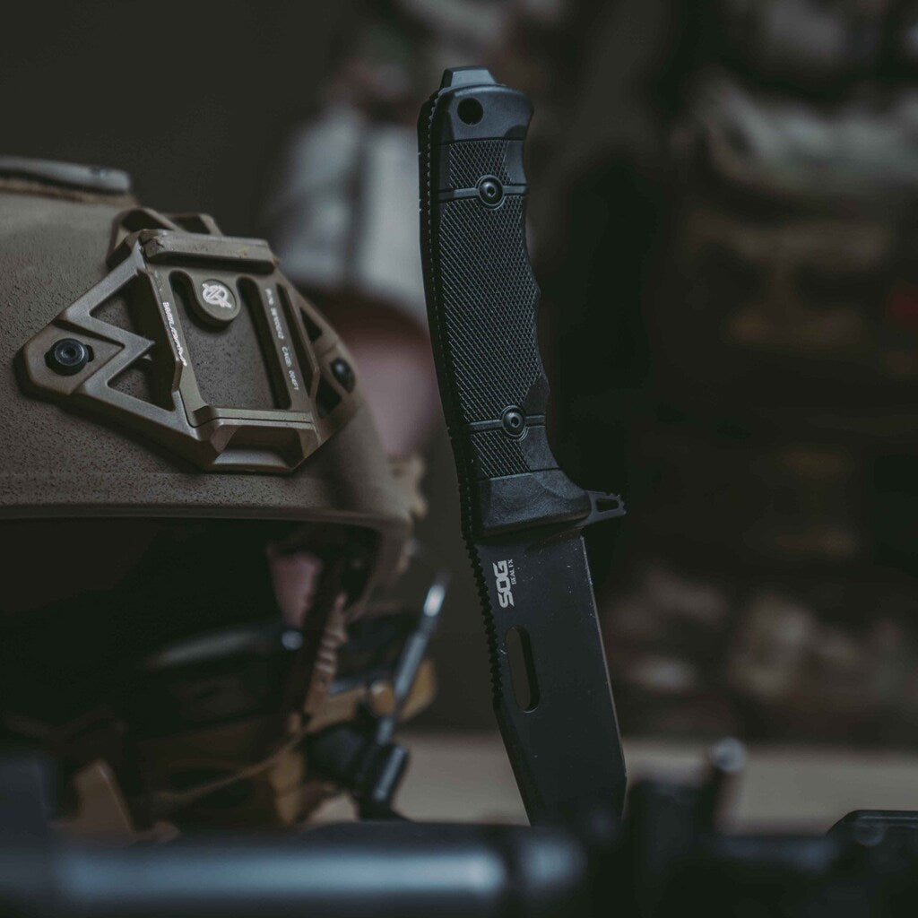 Nóż SOG Seal FX Tanto - Black
