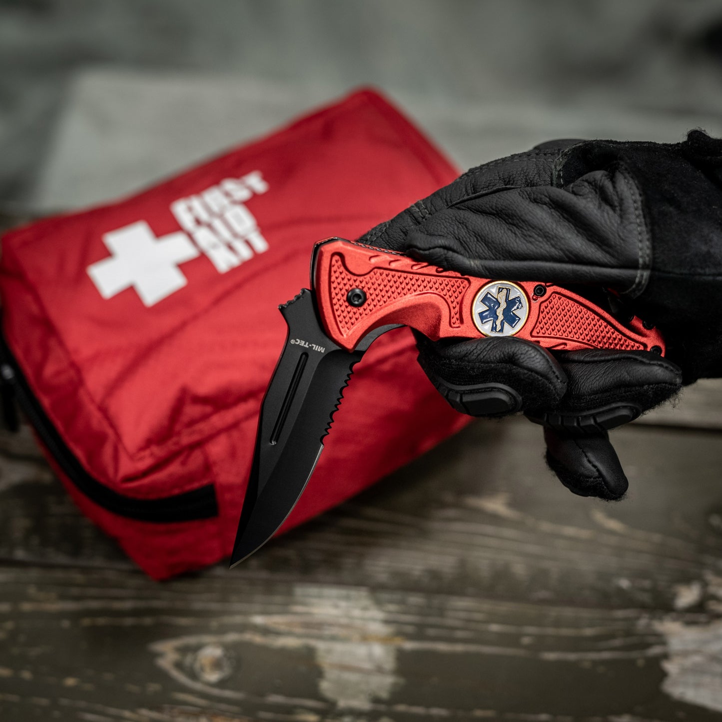 Nóż składany ratowniczy Mil-Tec Rescue Red