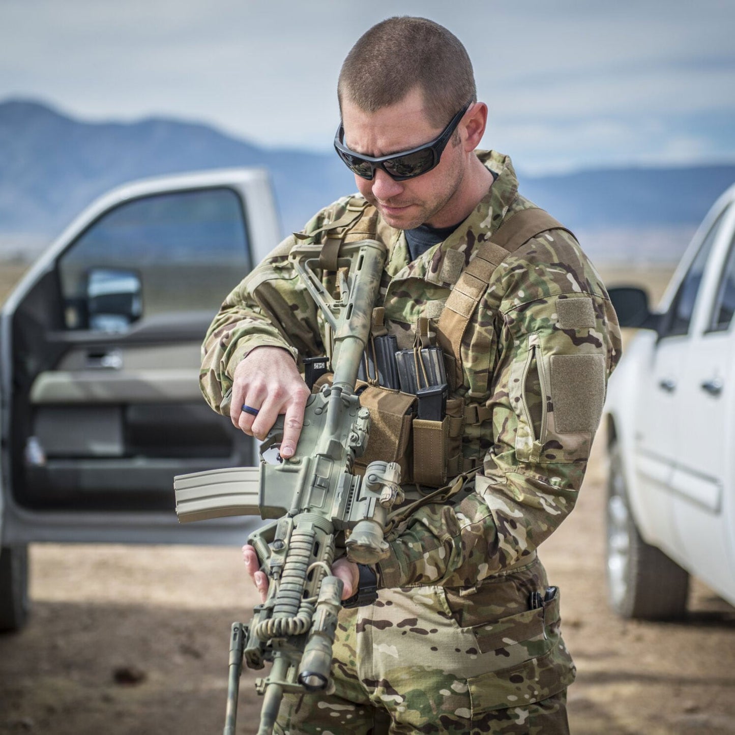 Kamizelka taktyczna typu Chest Rig Helikon Competition MultiGun - Coyote